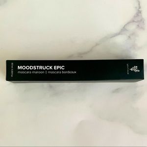 Moodstruck Epic Mascara - Maroon